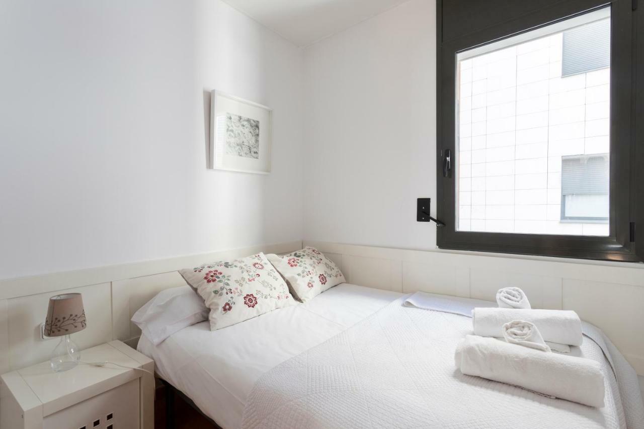 1217 - Pool And Beach Nice Apartment II Barcelona Buitenkant foto